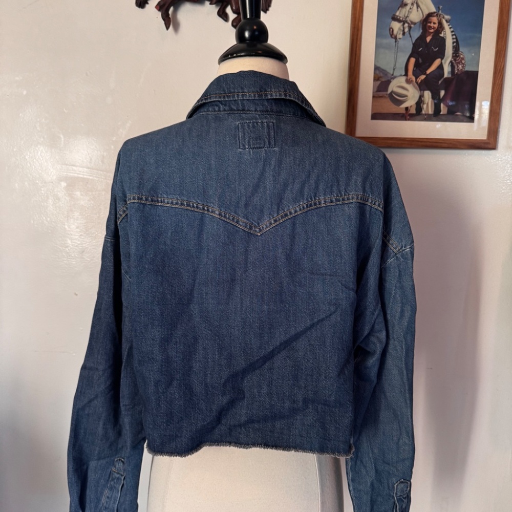 Wrangler Womens Cropped Denim Jacket - Picture 4 of 5